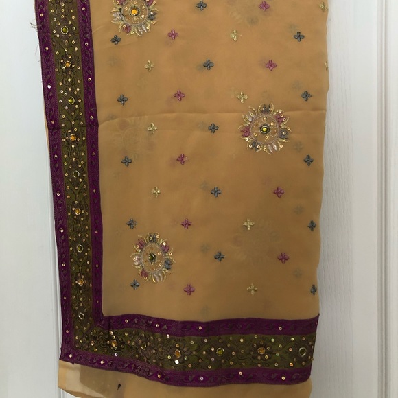 Preloved Saree fabric in tan with machine and hand embroidery, and purple lace. - Picture 3 of 14